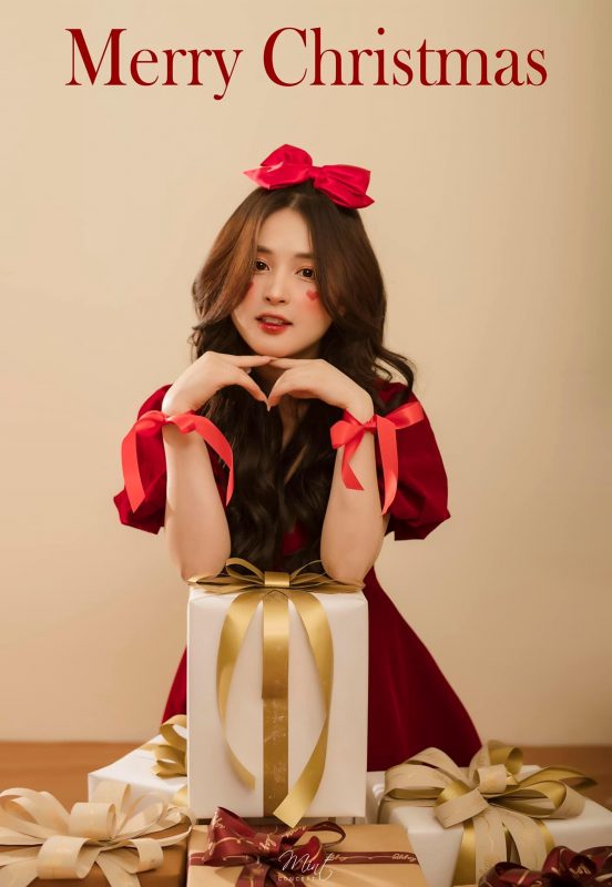 Thảo Nari – Nữ streamer 9x với bộ ảnh Noel dễ thương trên MMlive 2 Cùng MMlive chiêm ngưỡng những bức ảnh đón giáng sinh của Thảo Nari
