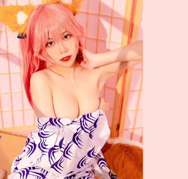 MMlive Nàng hot girl Việt Ain Nguyễn với loạt ảnh cosplay gợi tình cực quyến rũ. 6 Gương mặt được nhiều fan cosplay yêu thích