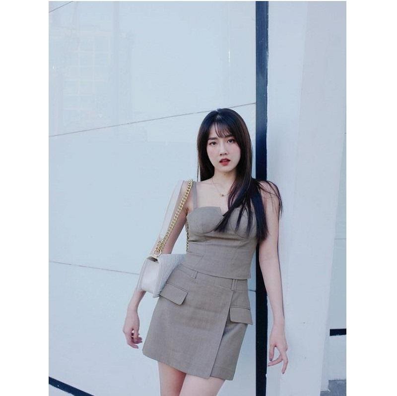 Nguyễn Hoàng Kiều Trinh – Hot Girl Trà Sữa Lột Xác Thành Biểu Tượng Gợi Cảm Trên MMlive 4 Cô nàng ngày một xinh đẹp hơn