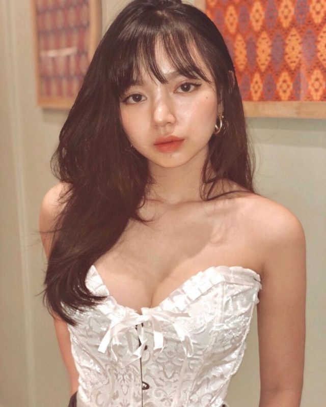 Vũ Ngọc Kim Chi – Nữ Streamer Liên Quân Gây Sốt Với Vẻ Đẹp Tinh Tế Và Cuốn Hút 4 Vẻ đẹp tự nhiên và tươi sáng của Kim Chi