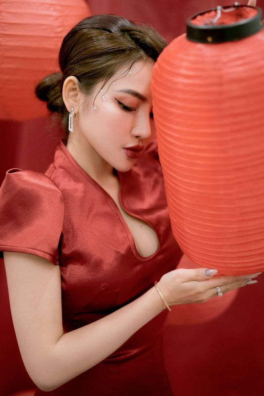 Vũ Thu Hương – Hot Girl Xinh Đẹp, Thành Công Và Truyền Cảm Hứng Từ MMlive 3 Nét đẹp tự nhiên và cuốn hút