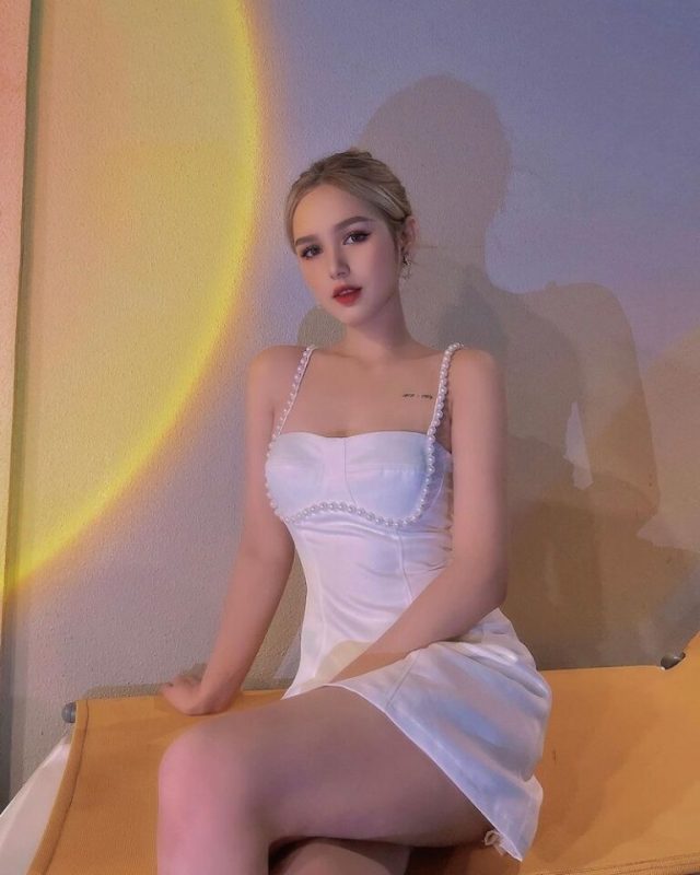 MMlive ngắm vẻ đẹp cuốn hút của hot girl Xoài Non 3 Vẻ đẹp chững chạc của cô nàng 10x
