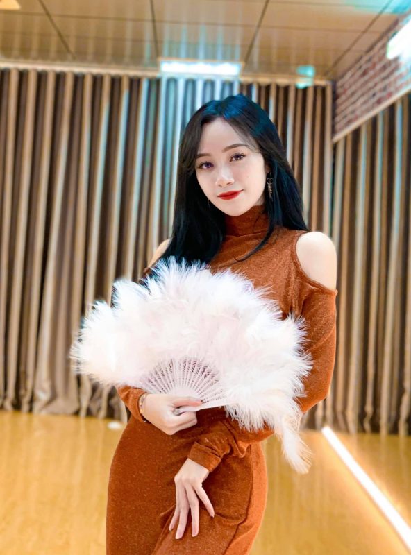 Đào Lê Phương Hoa – Nhan sắc và tài năng của hot Tiktoker hàng đầu Việt Nam 7 Cô nàng không chỉ xinh đẹp mà còn rất giỏi