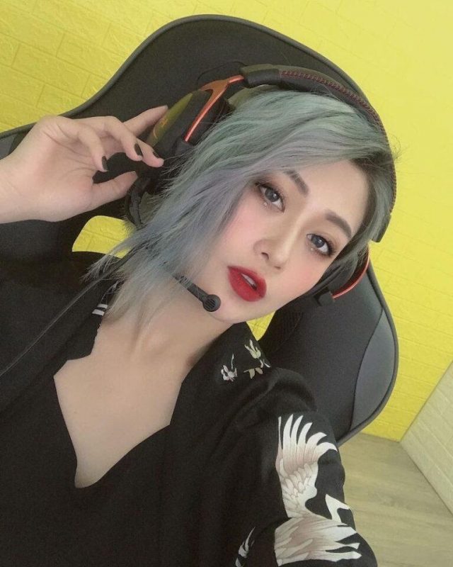 Streamer Hảo Thỏ – Nét đẹp cá tính và ngọt ngào đốn tim cộng đồng mạng 4 Cô nàng không chỉ xinh đẹp mà rất cá tính