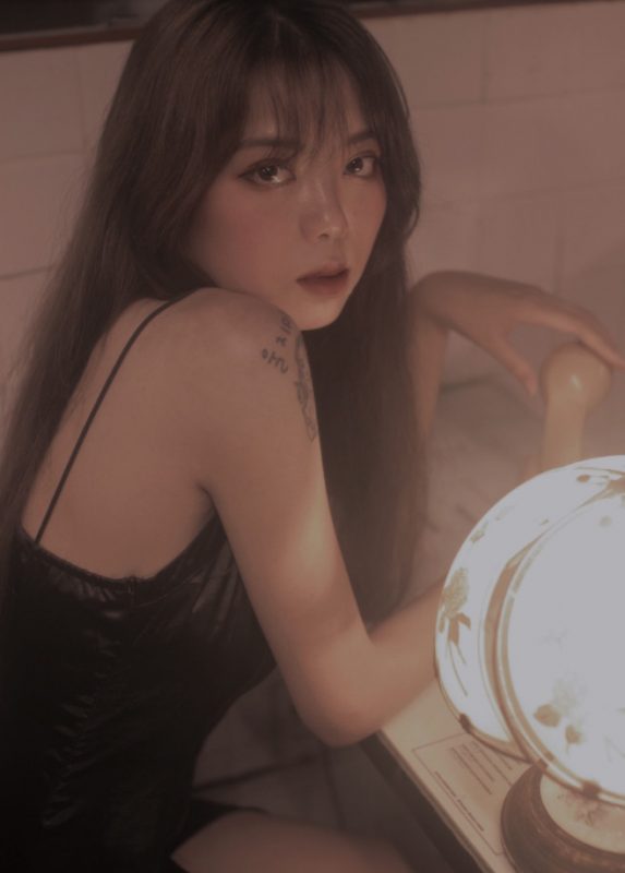 Nguyễn Hoàng Khánh Vy – Gương Mặt Hot Girl Thế Hệ Mới Với Vẻ Đẹp Trong Sáng Và Phong Cách Riêng 2 Nguyễn Hoàng Khánh Vy