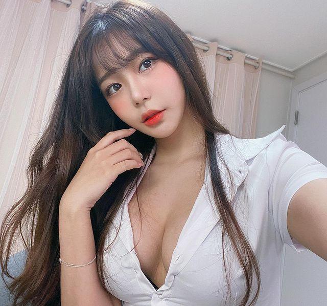 MMlive giới thiệu hot girl streamer Haru Hàn Quốc nổi bật 4 Người đẹp gây ấn tượng với sự tự tin