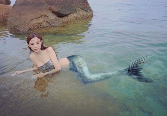 MMlive - Huyền Baby Hot girl không tuổi show body nóng 11 Nàng tiên cá gợi cảm huyền baby