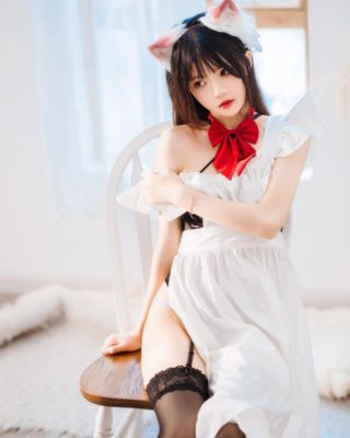 MMlive - Cherry Meow trong trang phục cosplay cô hầu gái 4 Bộ ảnh đầu tiên của Cherry Meow được lên tạp chí 18+
