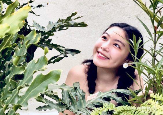 MMlive - Con gái Quyền Linh ngày lớn càng xinh đẹp 2 MMlive - Con gái của MC Quyền Linh tên thật là gì ?
