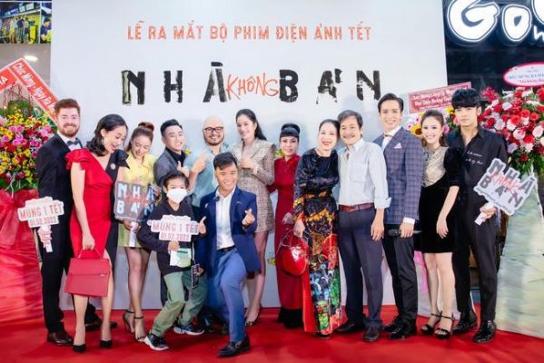 MMlive - Nam Em khoe dáng với trang phục kín đáo nhưng nóng bỏng 7 MMlive chia sẻ nội dung phim nhà không bán mà Nam Em tham gia