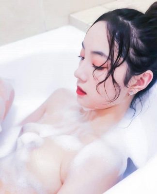 MMlive Qinwei Yingjie người đẹp mới nổi “nóng bỏng” sexy 6 MMlive cô nàng với loạt video khoe thân hình táo bạo