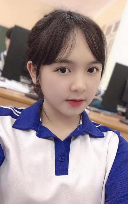 MMlive - Trần Huyền Châu: Hot girl Gen Z ngọt ngào và gợi cảm 2 MMlive giới thiệu hot girl Trần Huyền Châu