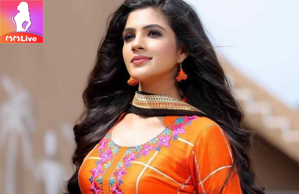 Ngắm 5 diễn viên Punjabi nóng bỏng được ái mộ nhất MMLive 5 Diljot