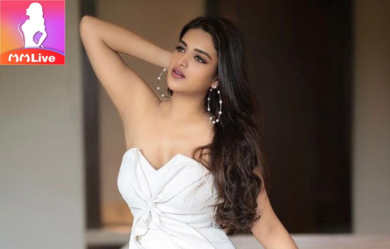 Top 10 người mẫu Ấn Độ được “KHAO KHÁT NHẤT” trên MMLive 10 Nidhi Agarwal