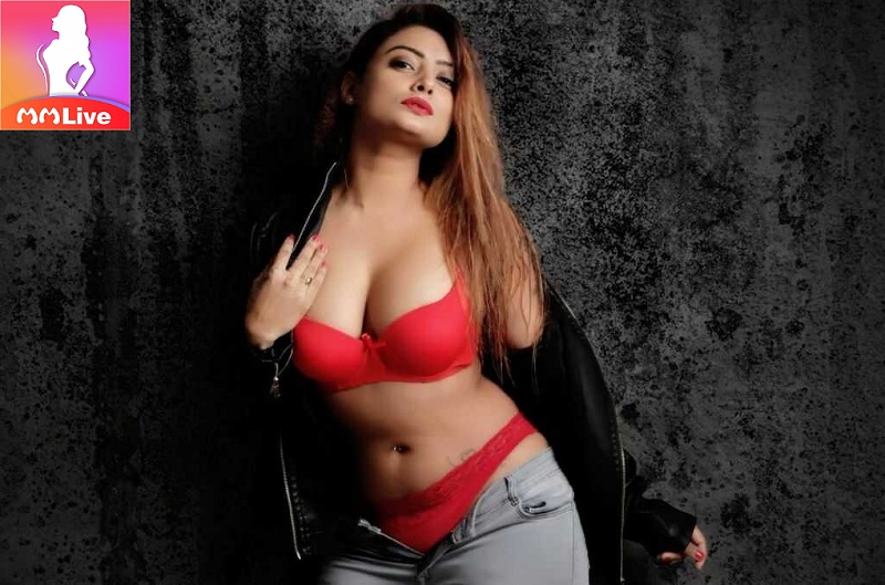 Top 10 người mẫu Ấn Độ được “KHAO KHÁT NHẤT” trên MMLive 3 Twinkle Kapoor